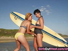 UhFuck presents: Girls out west - three australian lesbians licking assholes