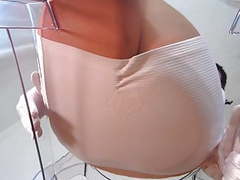 UhFuck presents: Dominant diva teases in pantyhose and gloves