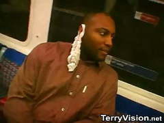 UhFuck presents: Flashing on the london underground - part 1