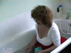 UhFuck presents: Grannie hairy pussy r20