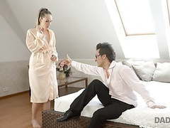 UhFuck presents: Daddy4k. modern point of view on sex makes jennifer simons