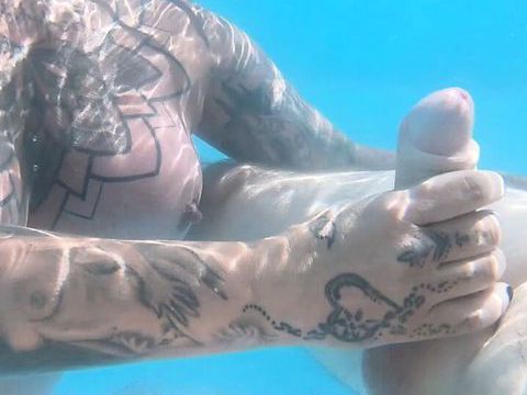 UhFuck presents: Underwater bj pool fun with the creampies