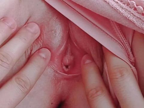 UhFuck presents: Touching petite pussy under shorts