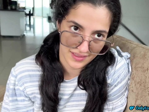 UhFuck presents: ! student gives her virginity to her math teacher!