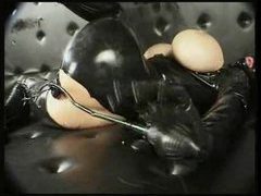 UhFuck presents: Come to the rubber room