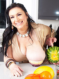 UhFuck presents: Sex in the kitchen