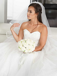UhFuck presents: Bootylicious bride Kelsi Monroe screws a handsome officiant on her wedding day